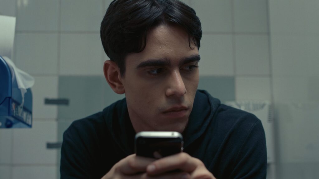 A metros de distancia A Few Feet Away Gay Films Matter